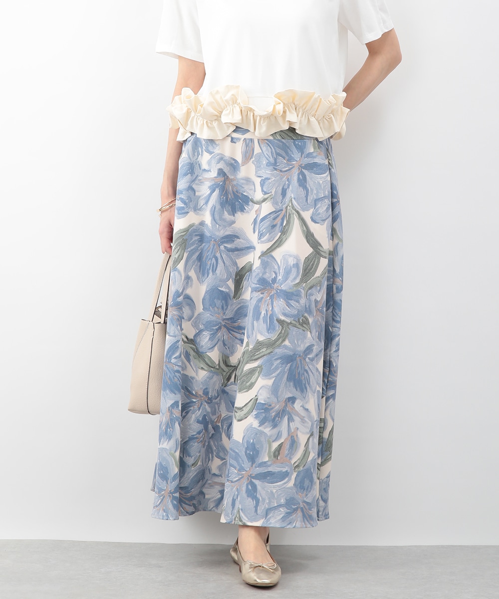  armoire capriceのフラワープリントフレアスカート