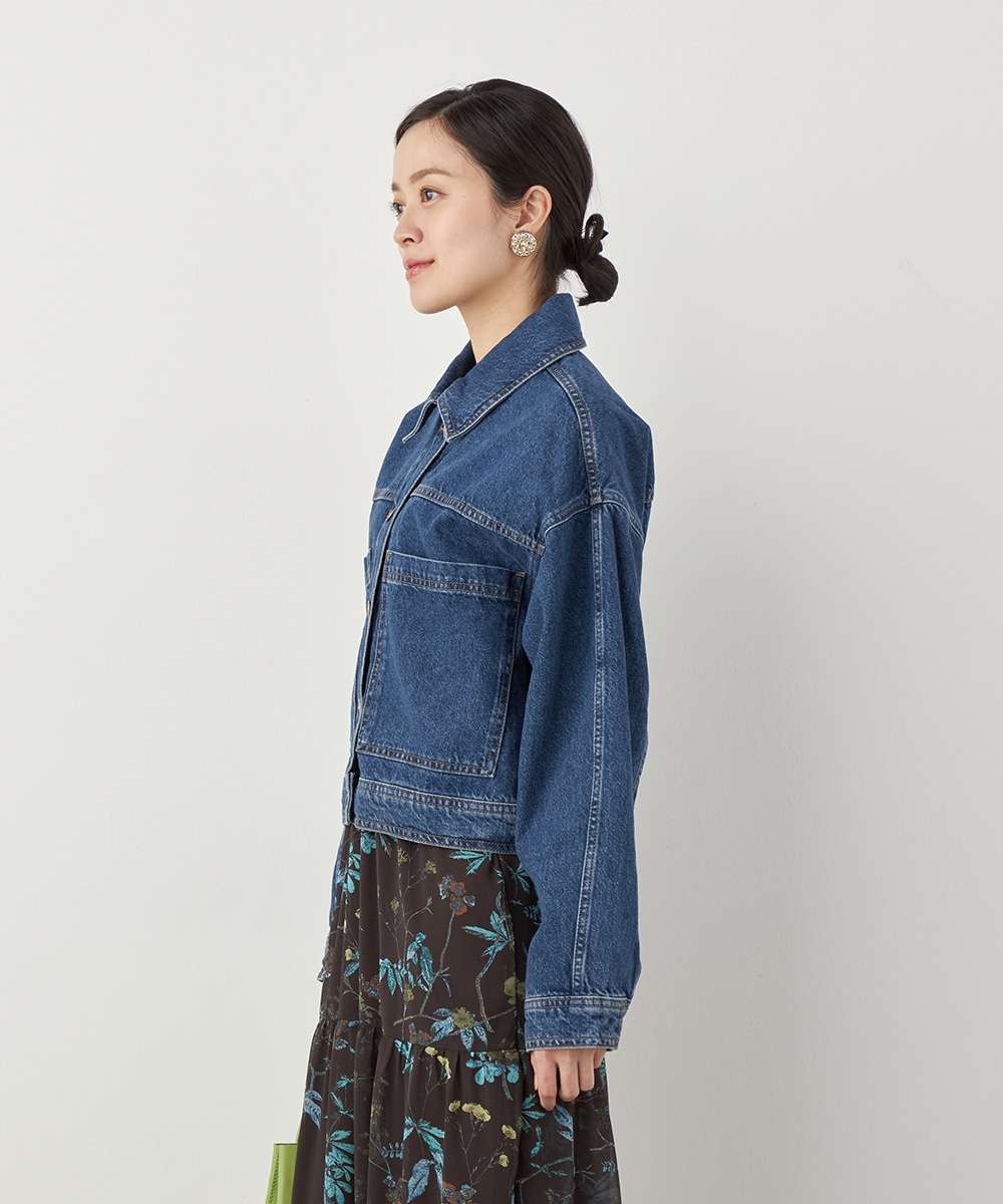 ポケットデザインデニムジャケット