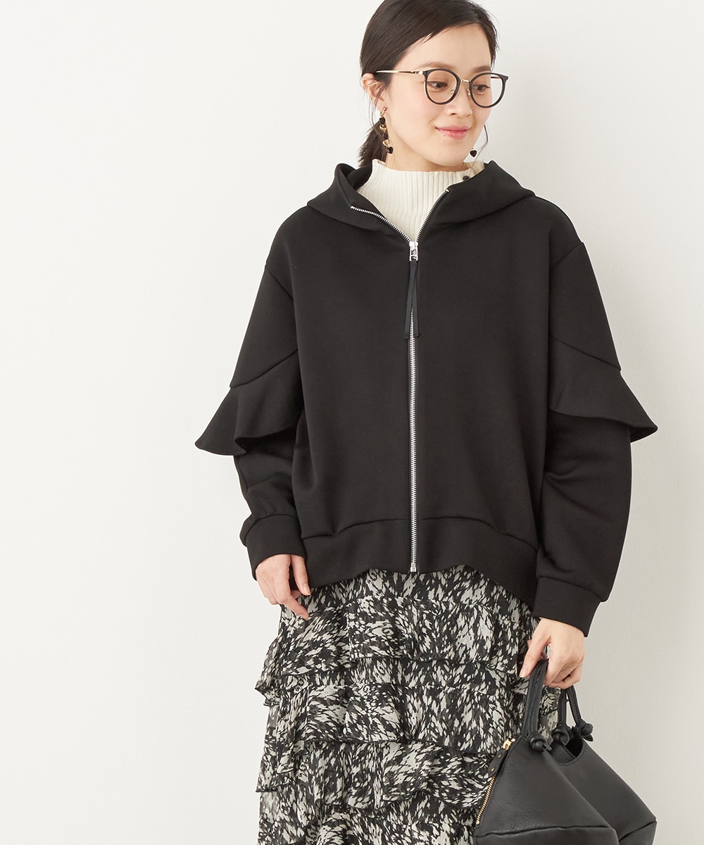  armoire capriceの袖フリルダンボールブルゾン