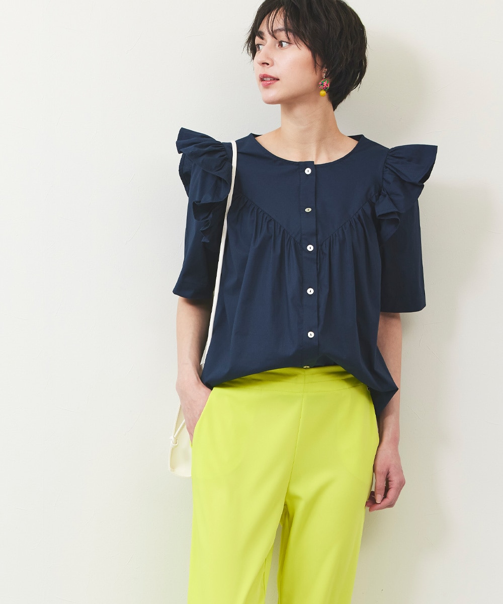  armoire capriceのフリルブラウス