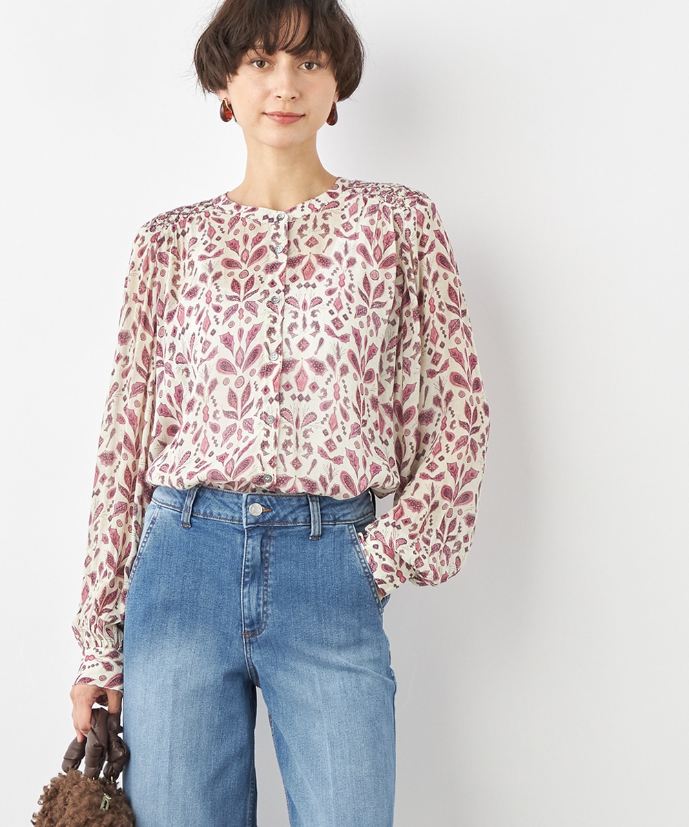 スモッキングプリントブラウス