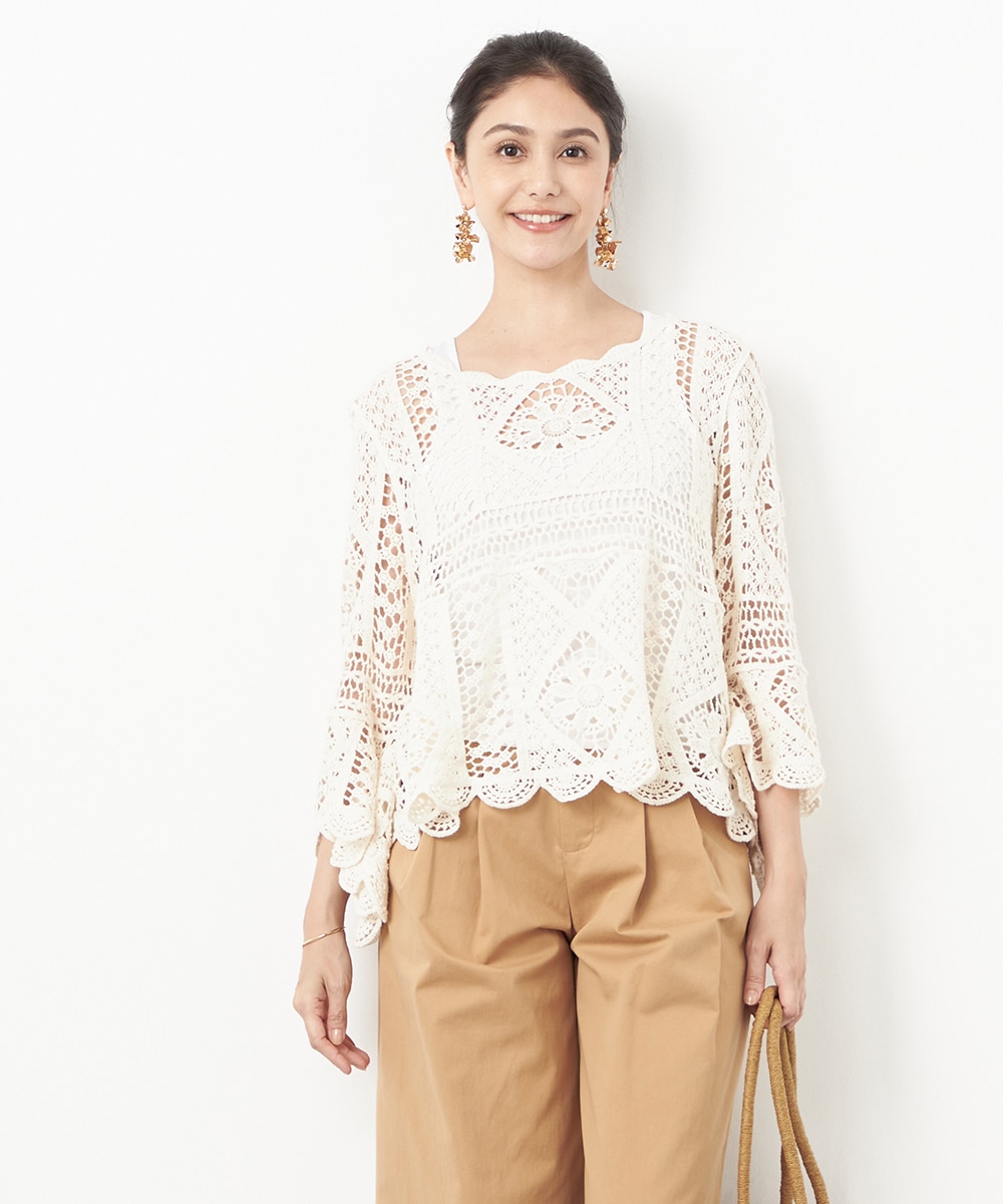  armoire capriceのスカラップレースブラウス