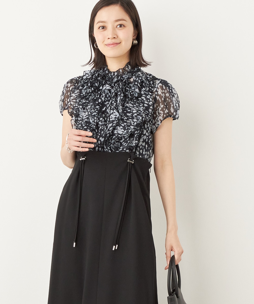 ラッフルフリルブラウス