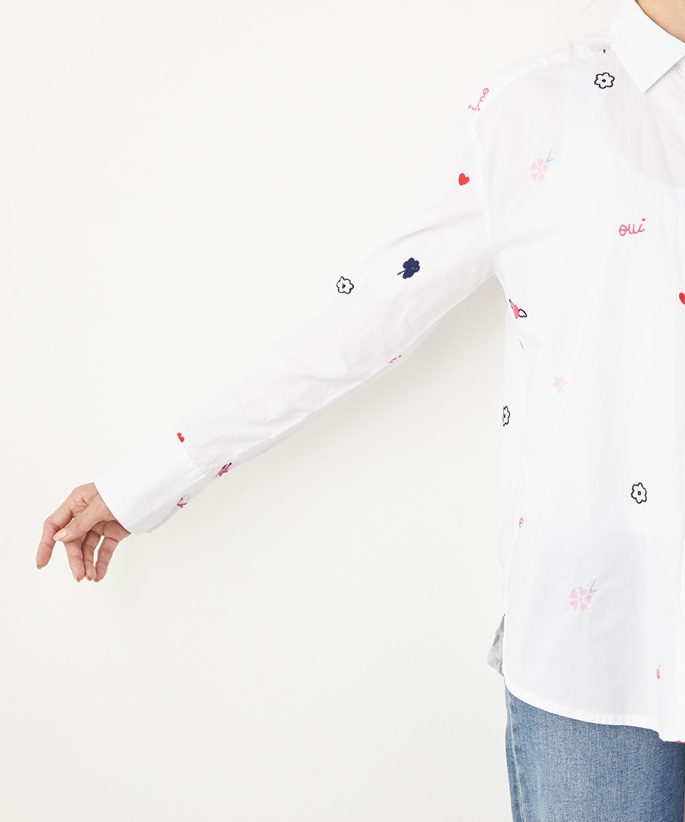 モチーフ刺繍シャツ