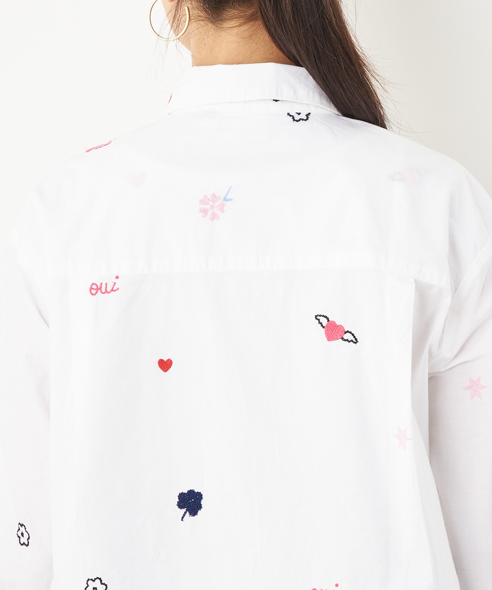 モチーフ刺繍シャツ