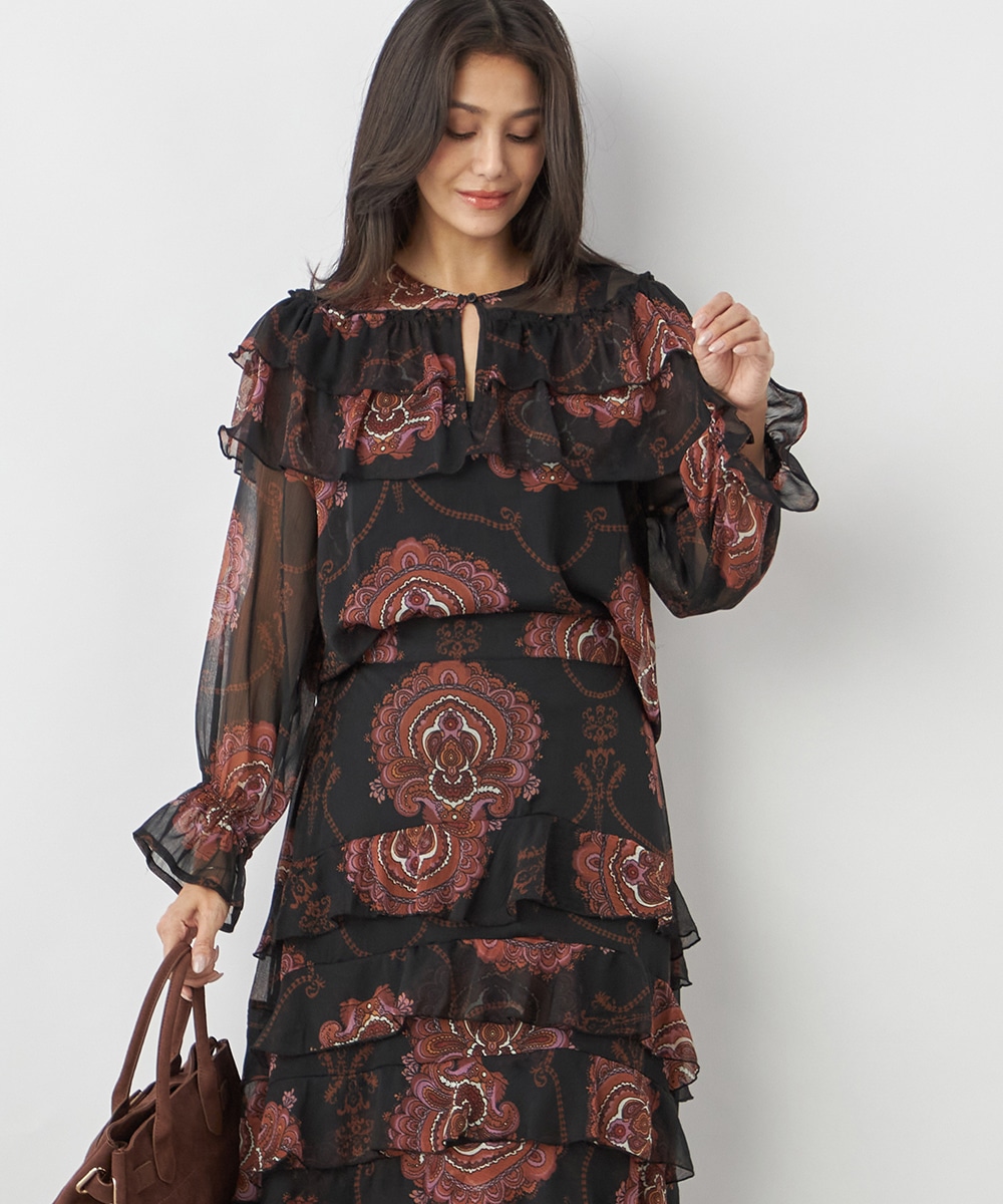 ビッグモチーフフリルブラウス