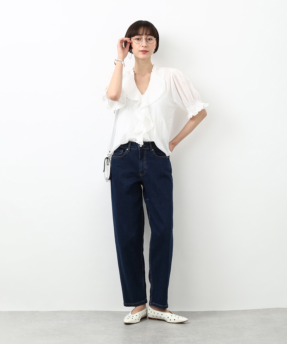 フロントフリルタックブラウス