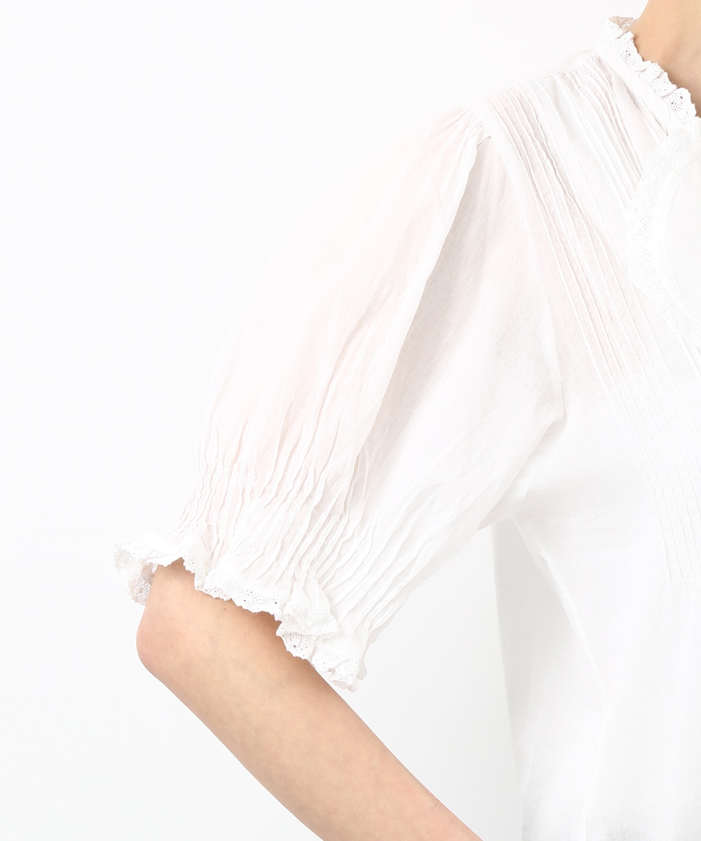 フロントフリルタックブラウス