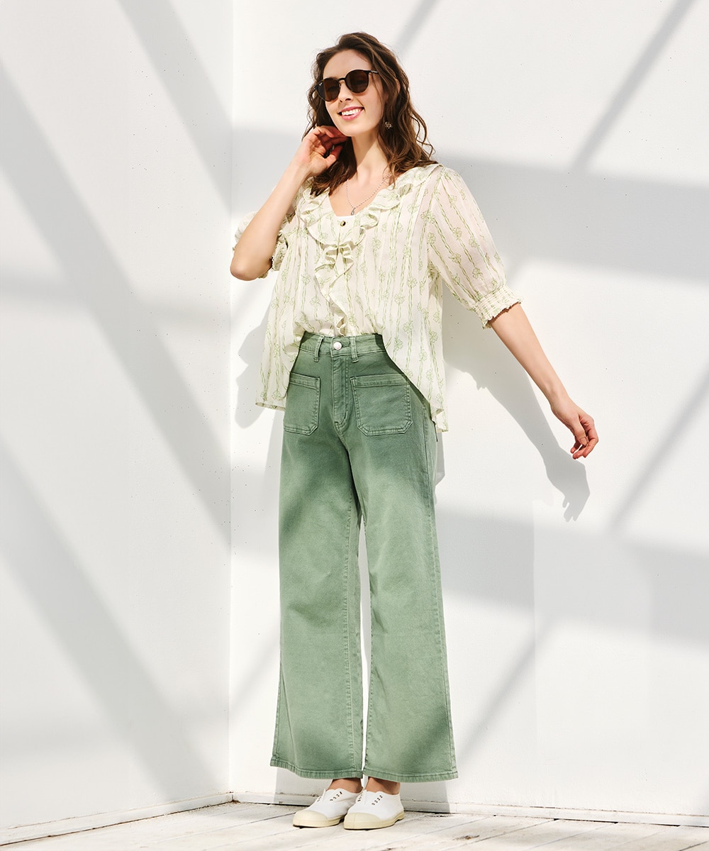 クローバープリントブラウス