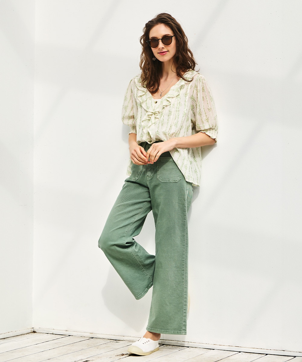 クローバープリントブラウス