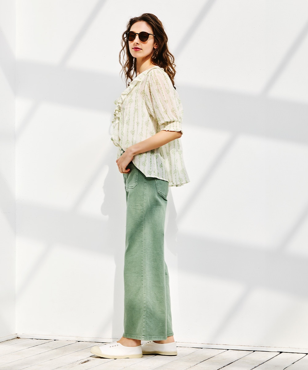 クローバープリントブラウス