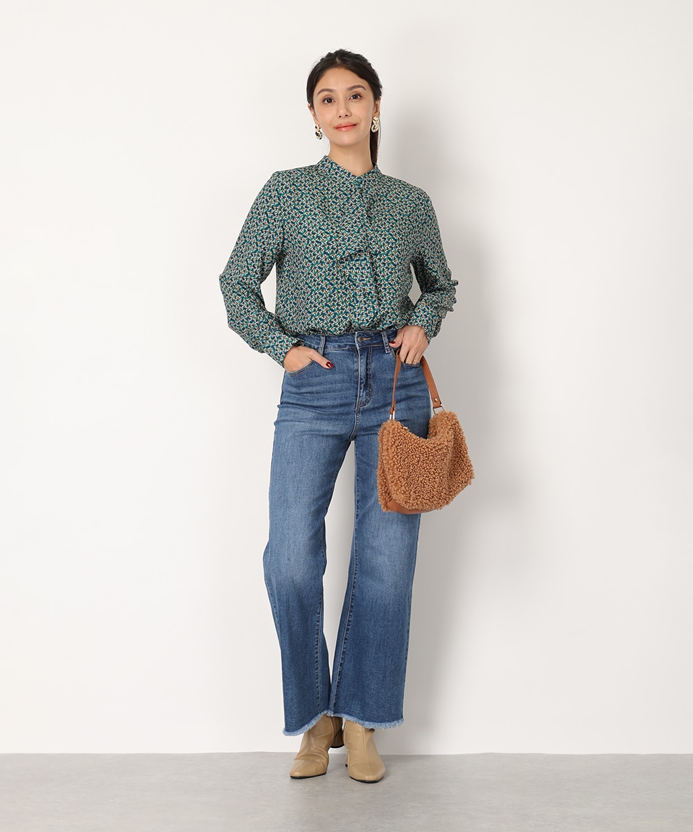 幾何学プリントフレアブラウス