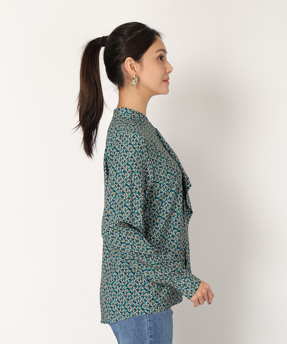 幾何学プリントフレアブラウス