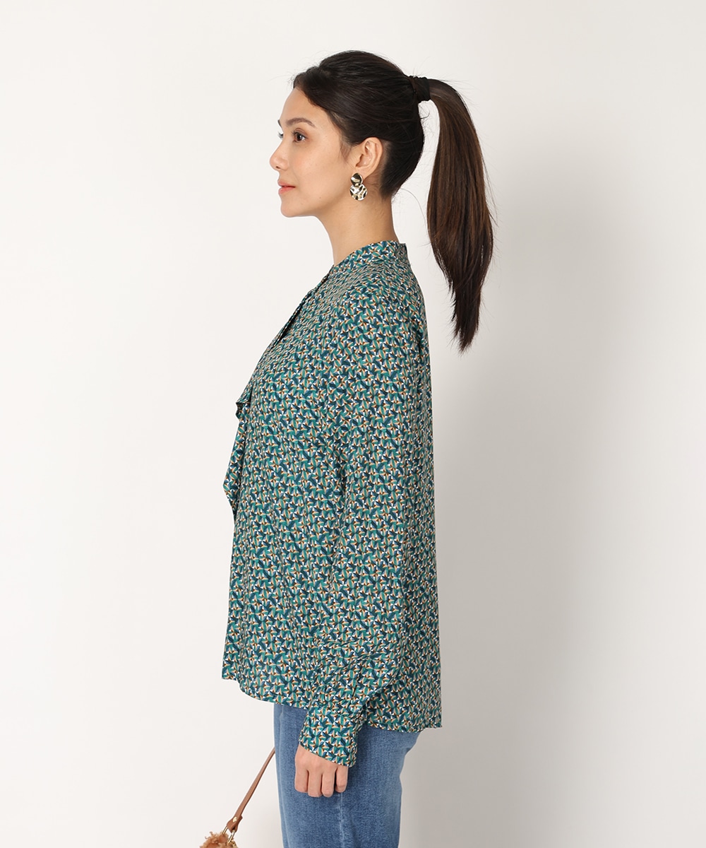 幾何学プリントフレアブラウス