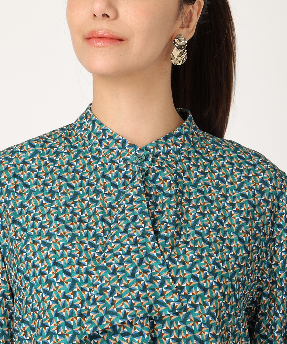 幾何学プリントフレアブラウス