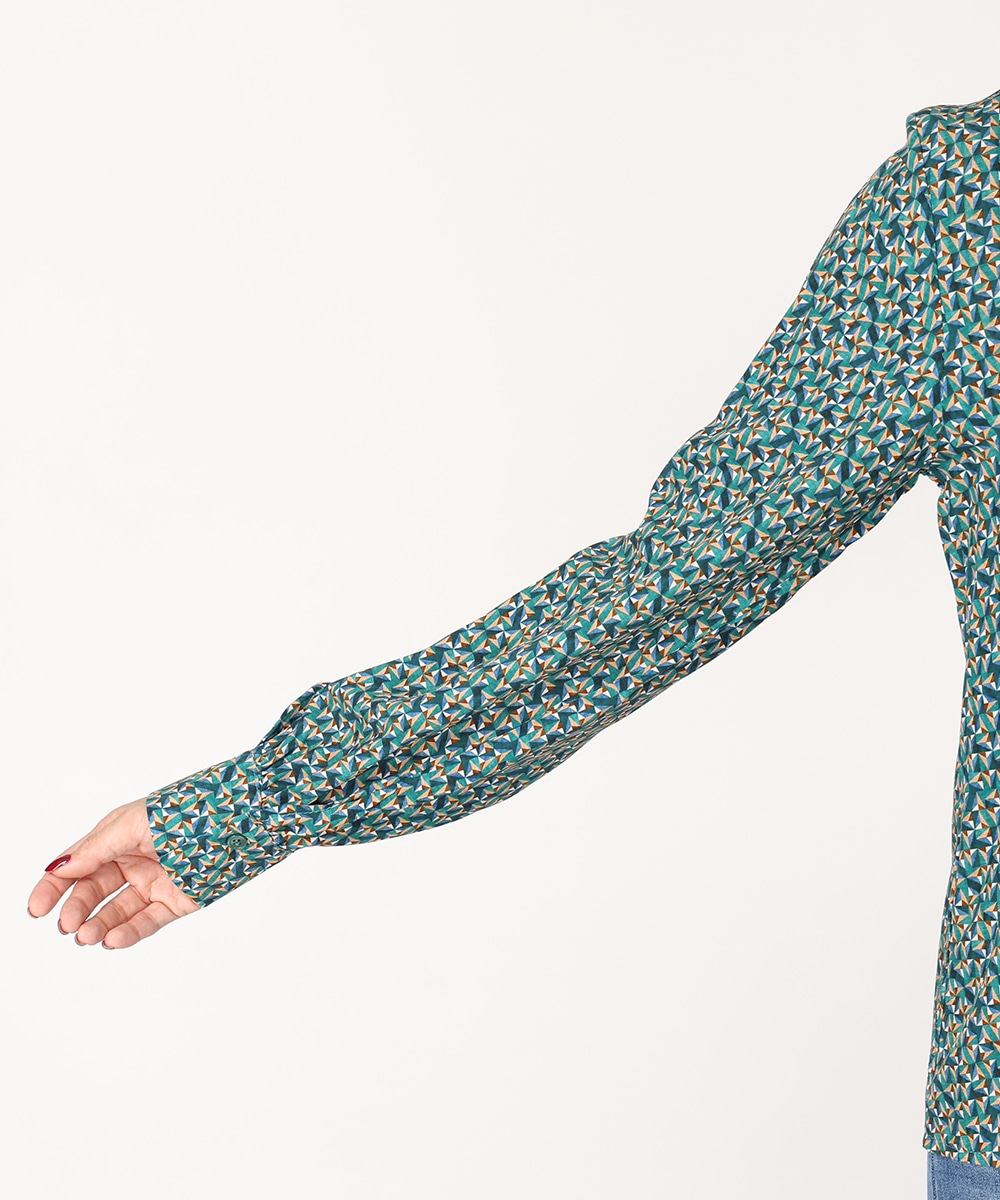 幾何学プリントフレアブラウス