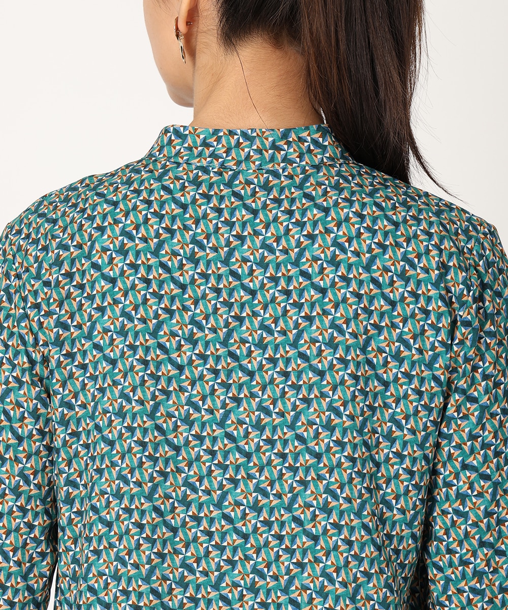 幾何学プリントフレアブラウス