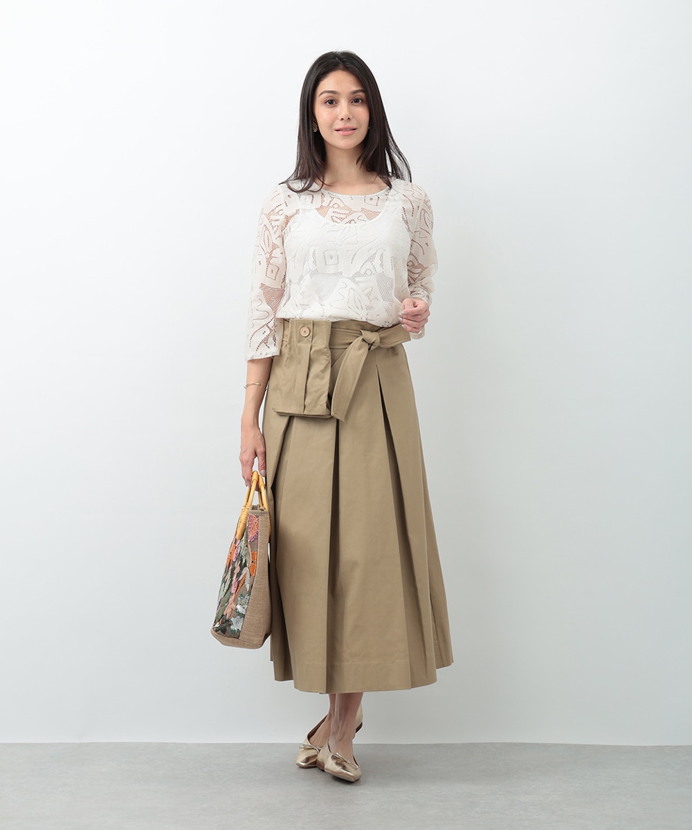 レースブラウス