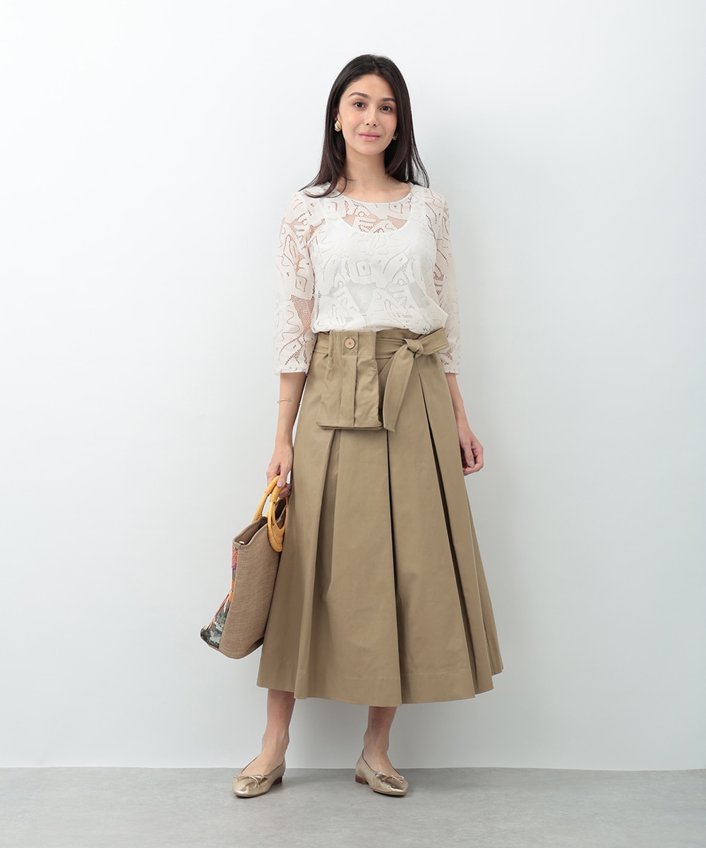 レースブラウス