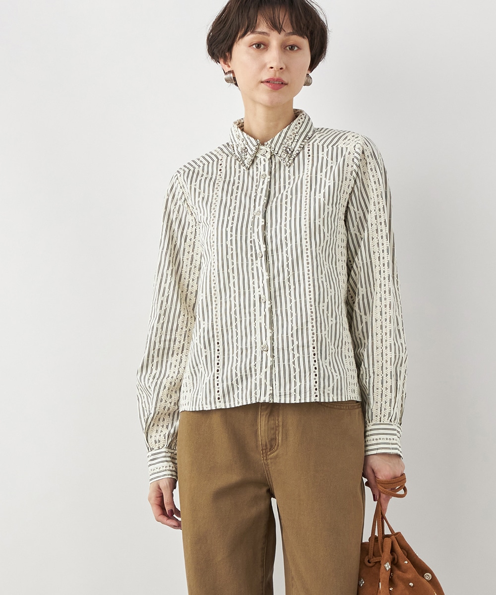 ビジュー刺繍ストライプブラウス