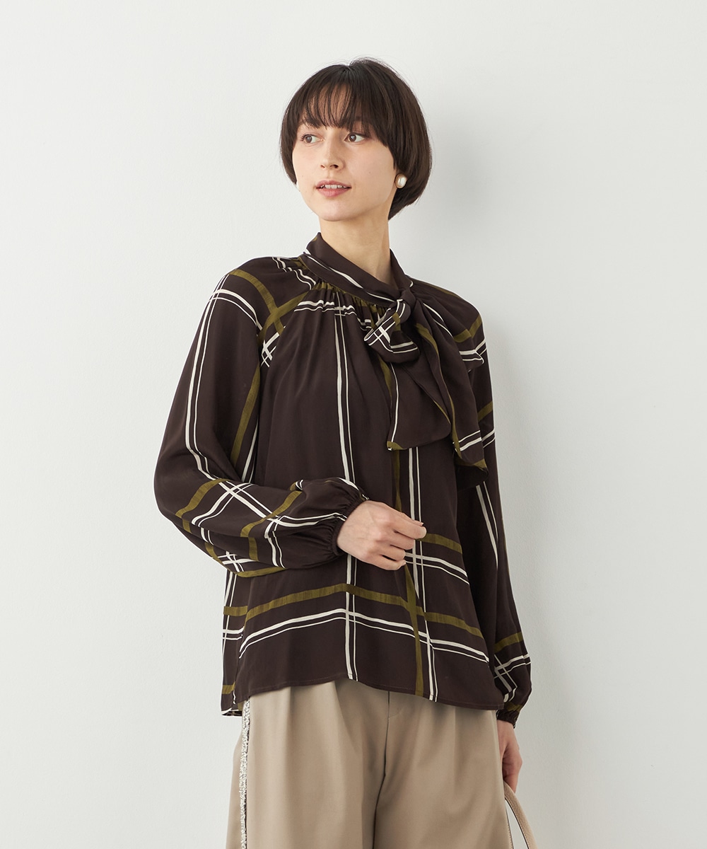 アシンメトリーボウタイチェックブラウス