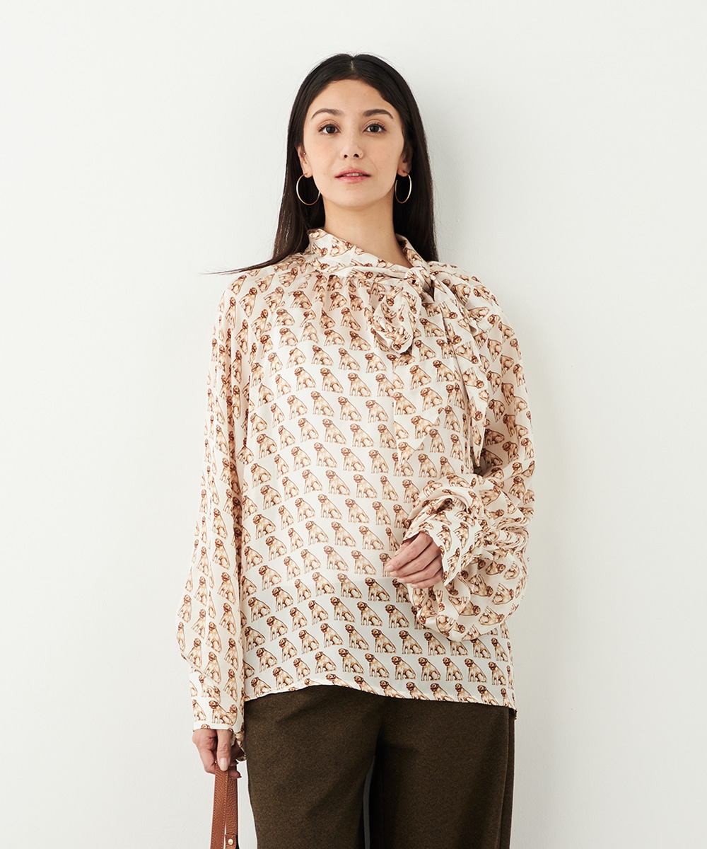 ドッグプリントボウタイブラウス