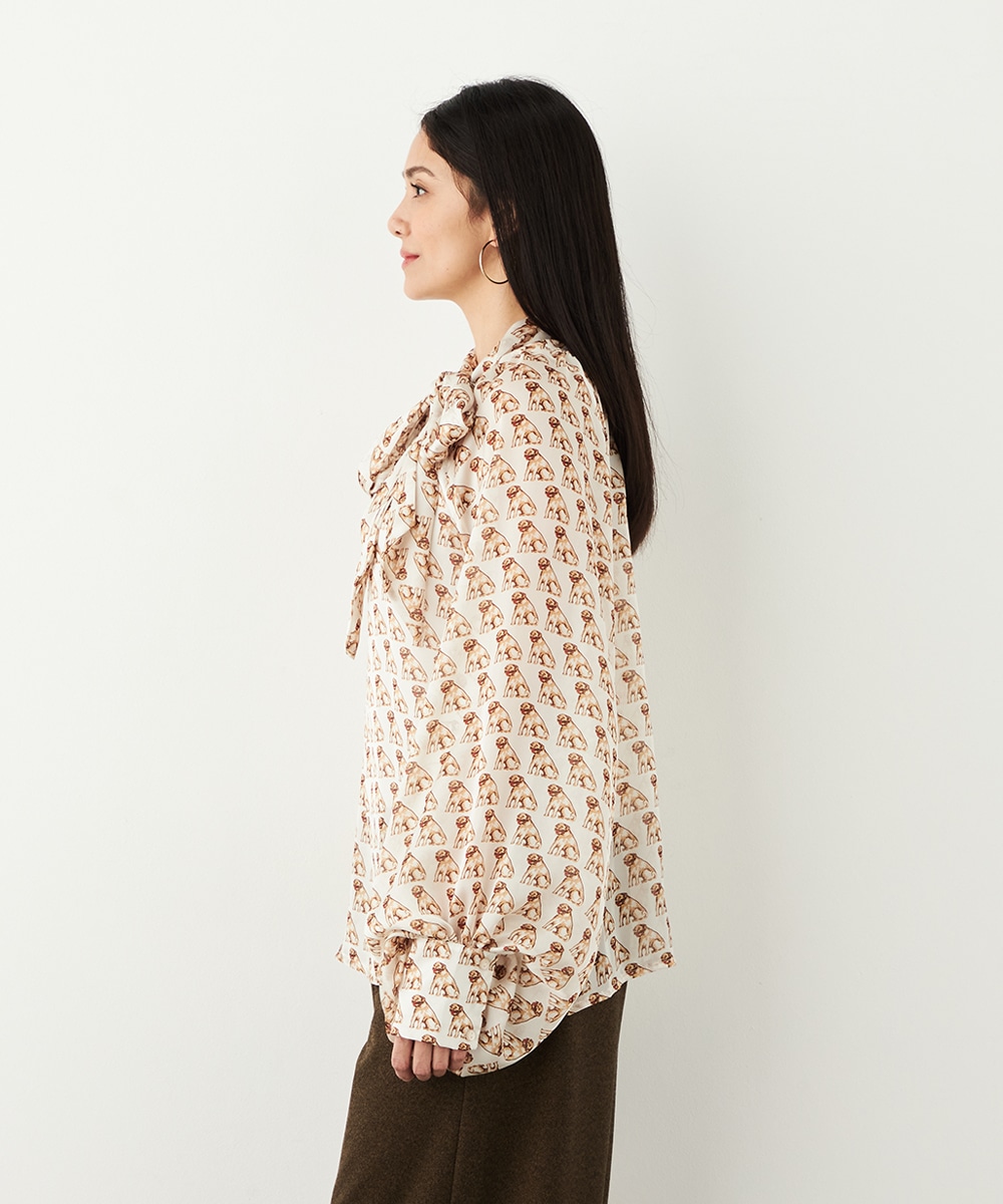 ドッグプリントボウタイブラウス
