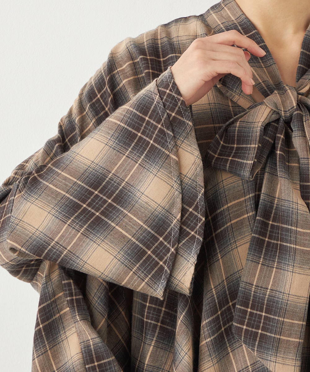 チェックボウタイポンチョブラウス