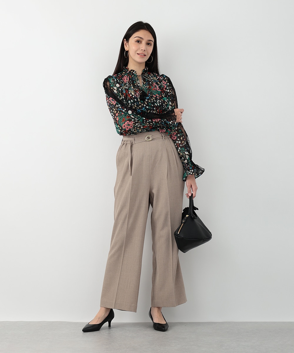 レース切り替えフラワープリントブラウス