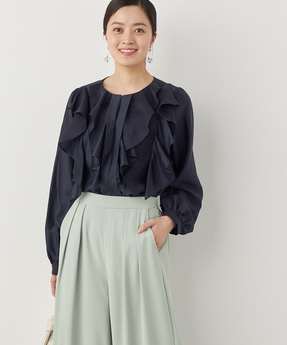 デザインラッフルブラウス