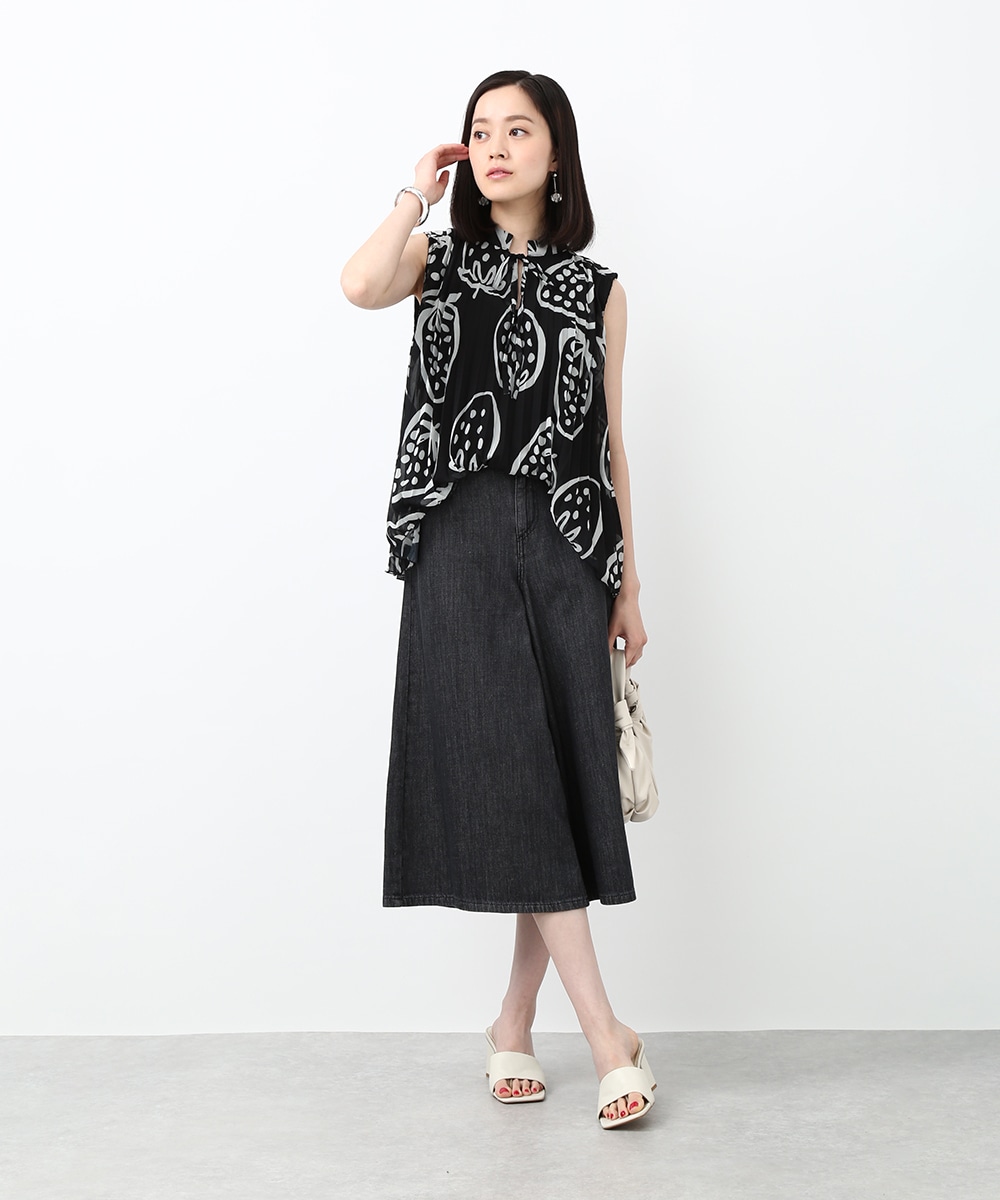 ストロベリープリントプリーツブラウス