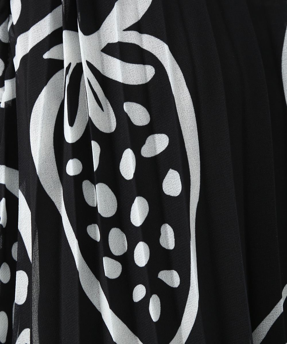 ストロベリープリントプリーツブラウス