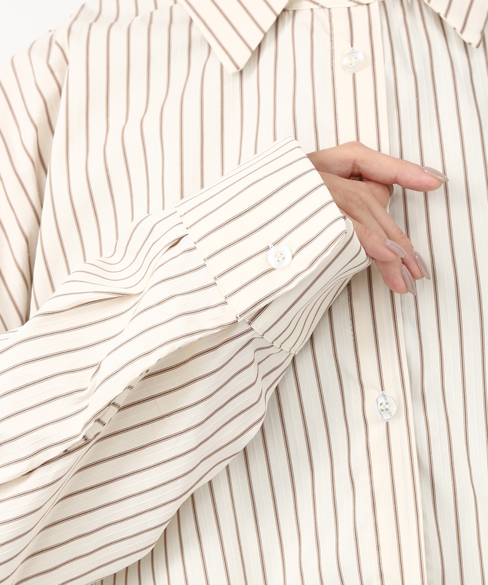 レイヤードストライプシャツ
