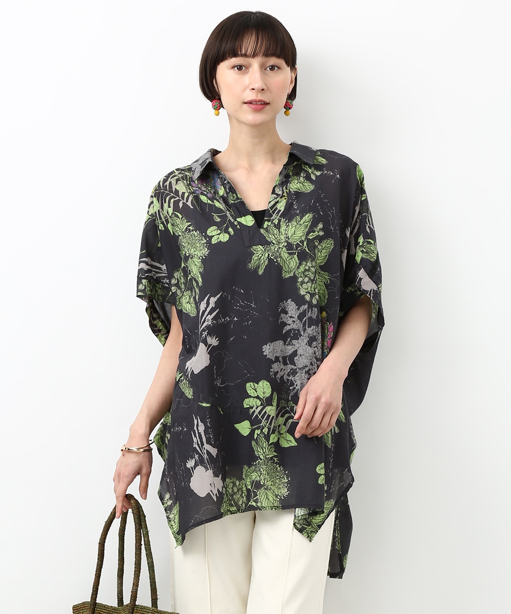 ボタニカルプリントチュニック