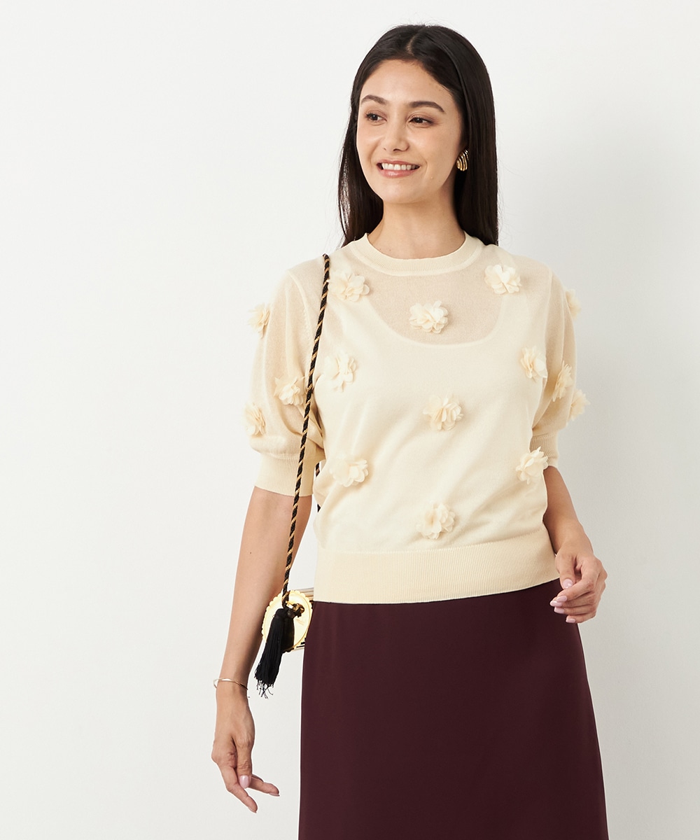  armoire capriceのフラワーモチーフニット