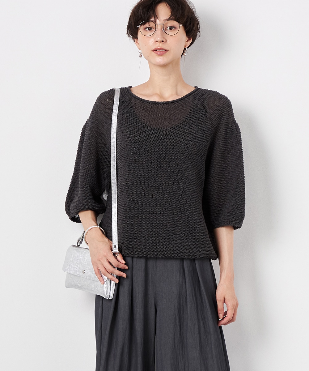  armoire capriceのツムギパフスリーブニット