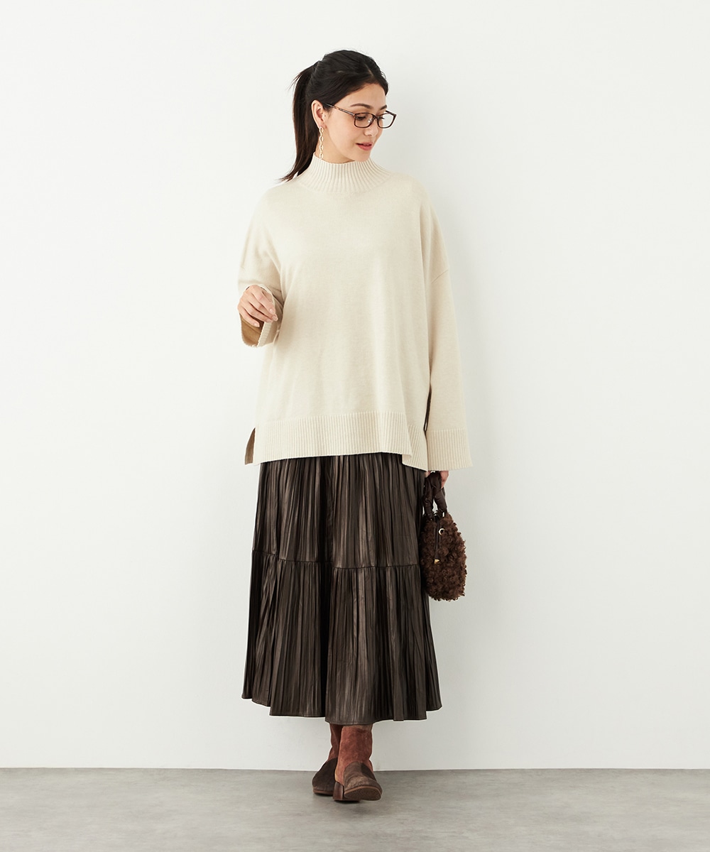 ハイネックリブニット