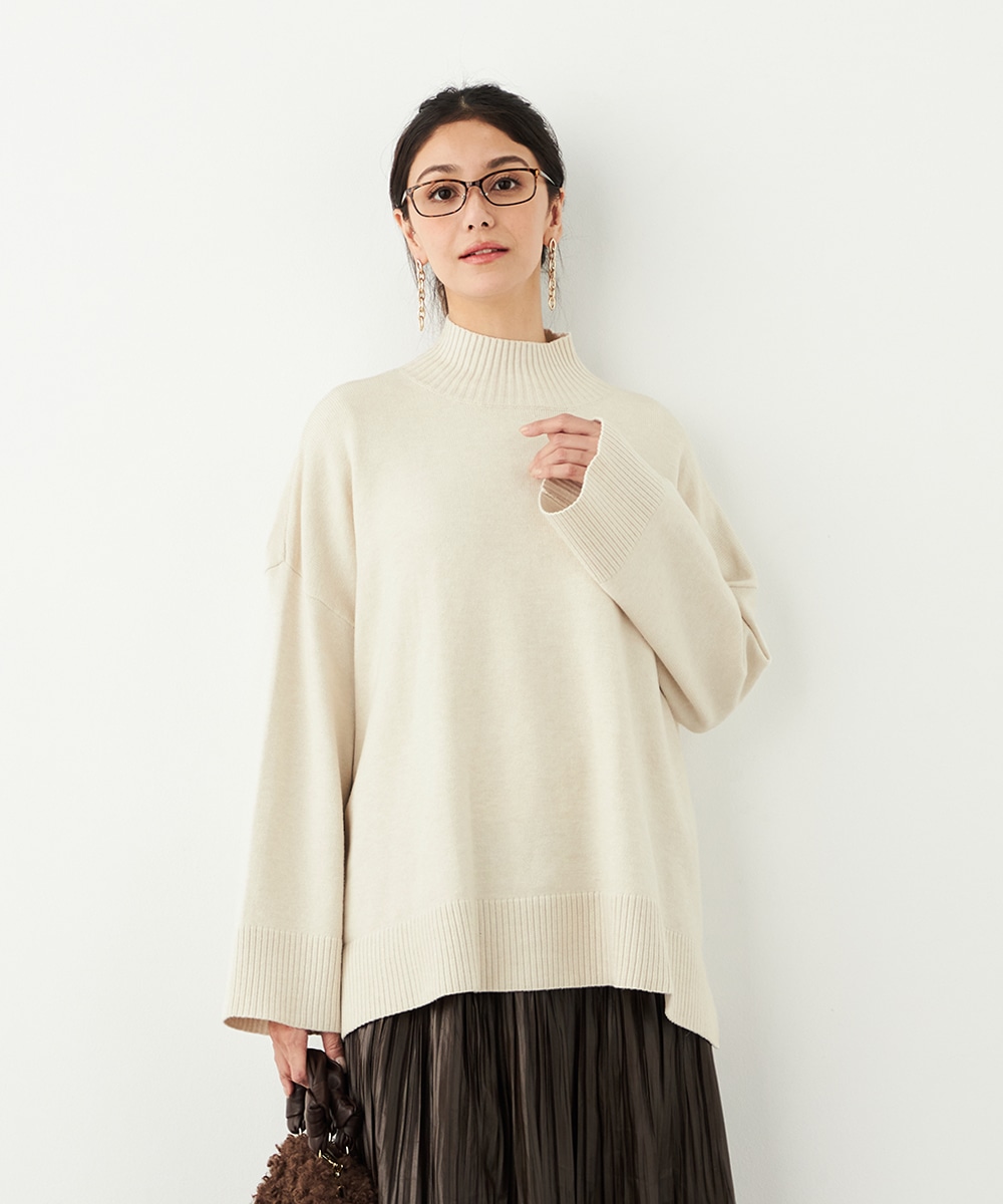 ハイネックリブニット
