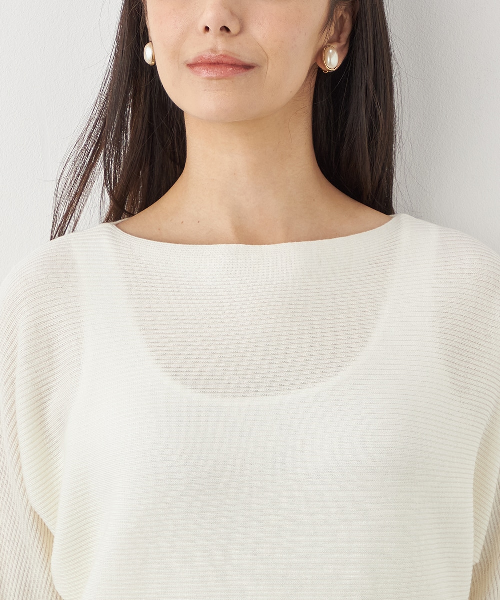 ドルマンスリーブニット