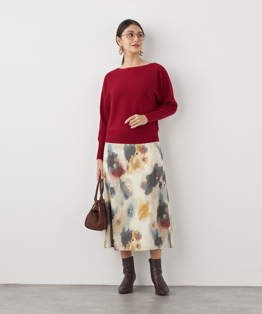 ドルマンスリーブニット