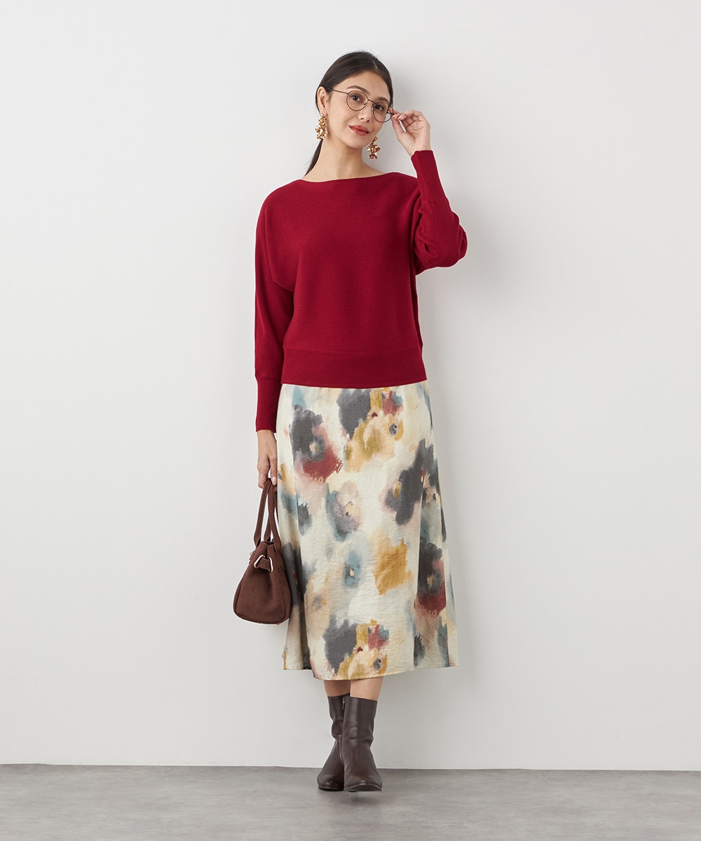 ドルマンスリーブニット