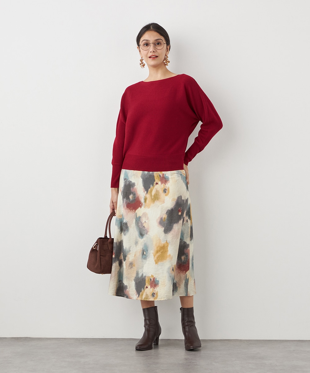 ドルマンスリーブニット