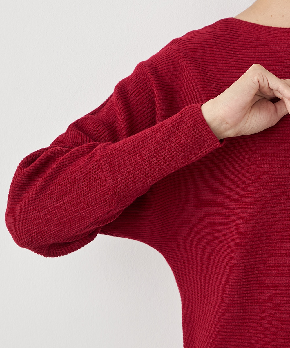 ドルマンスリーブニット