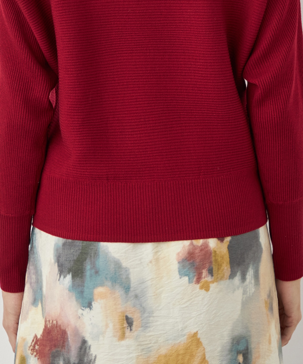 ドルマンスリーブニット