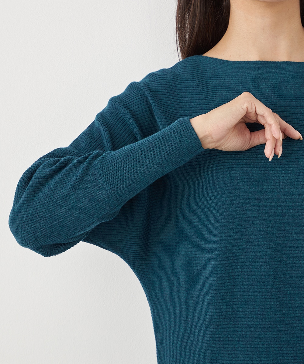 ドルマンスリーブニット