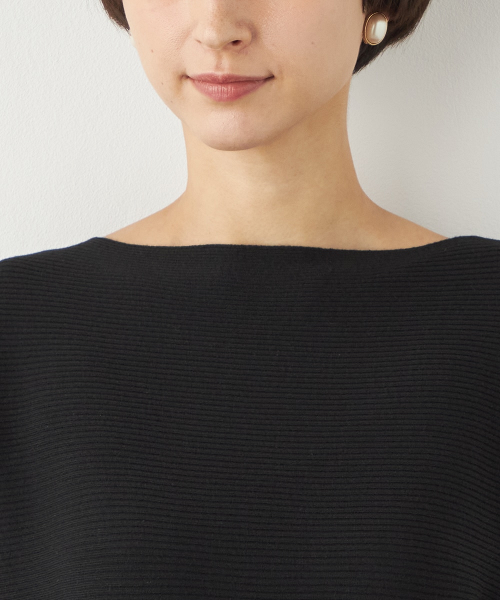 ドルマンスリーブニット