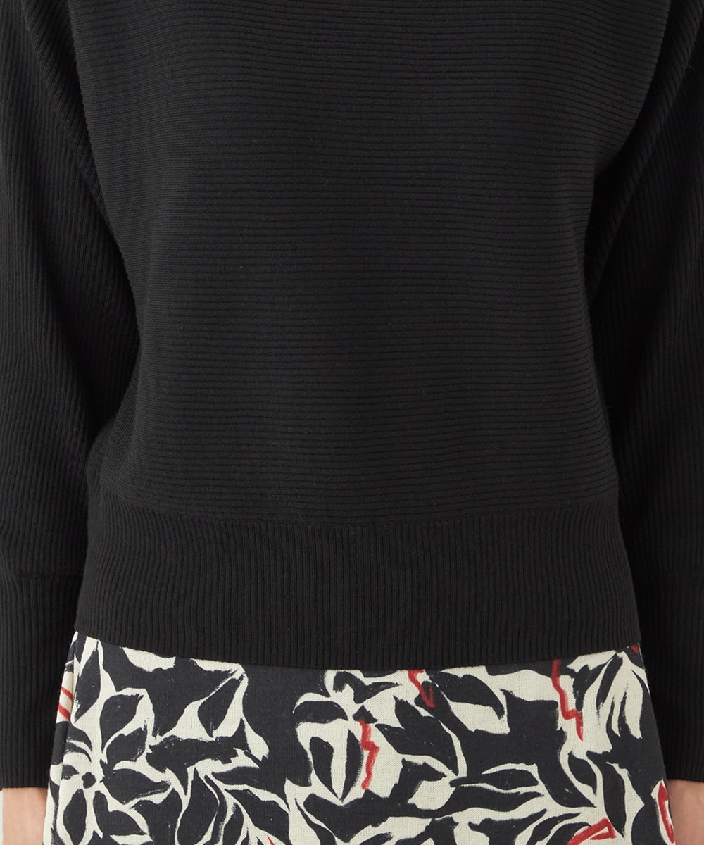 ドルマンスリーブニット