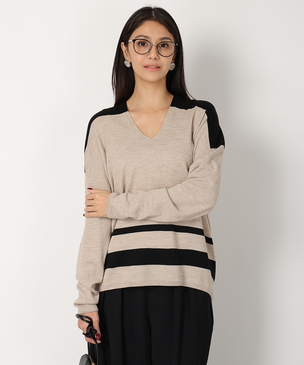 パネルボーダーVネックニット