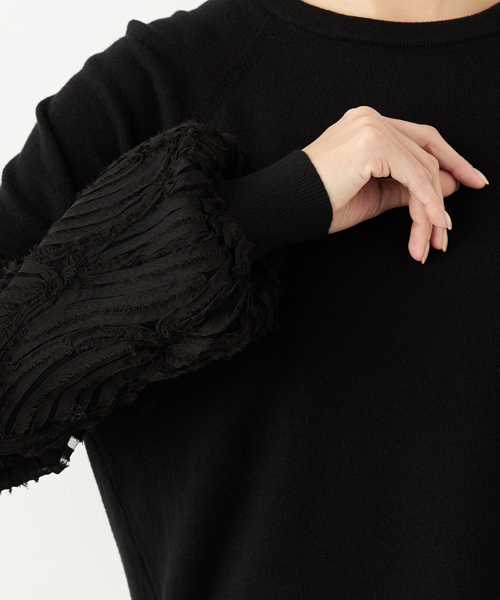 袖レースニット