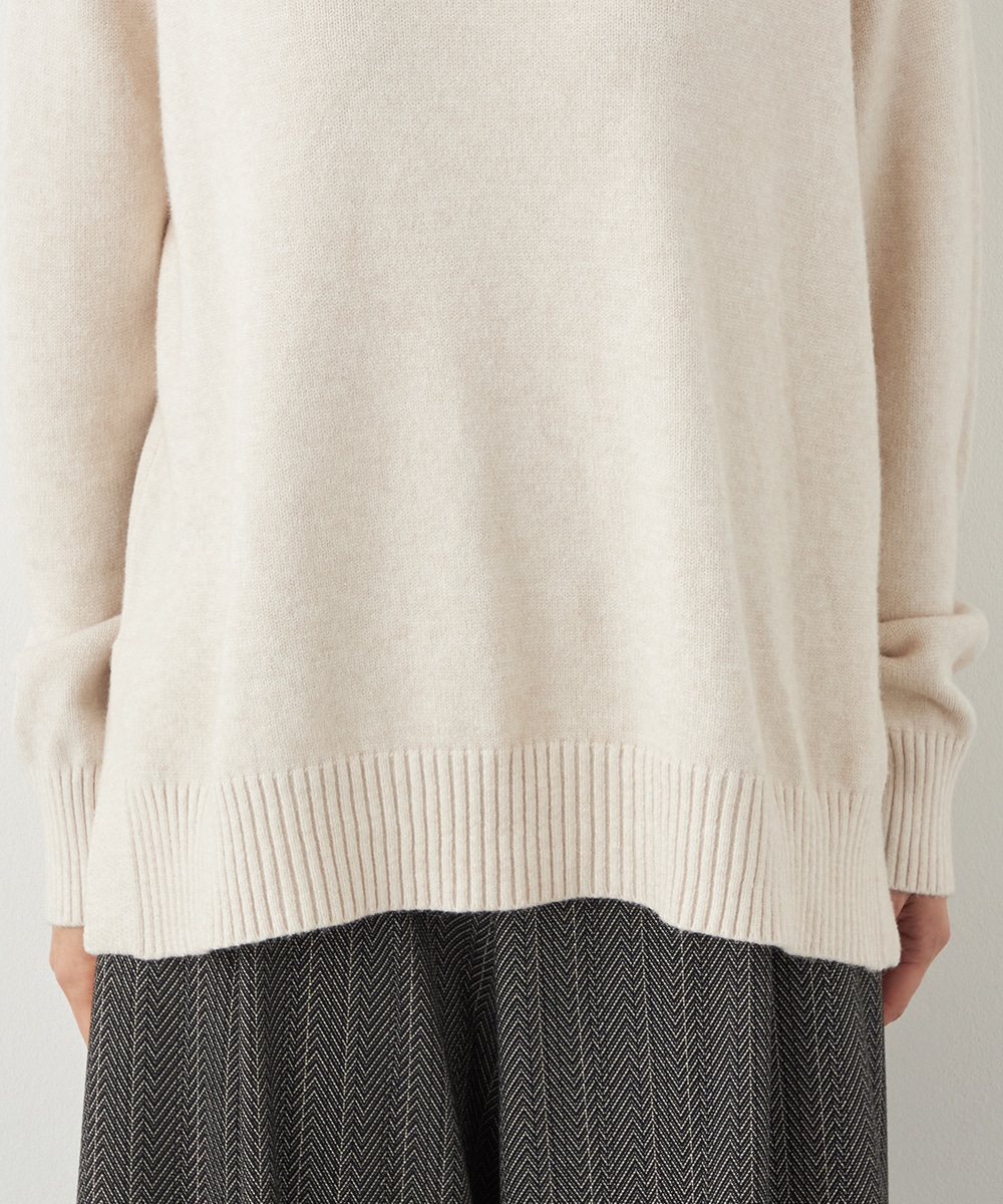 ハイネックニットチュニック